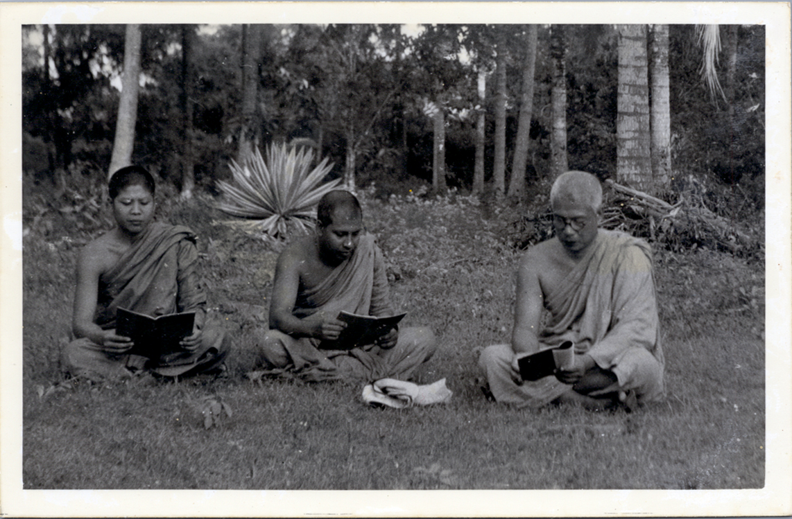 Buddhadasa indapanno archives bw01315 %28medium%29